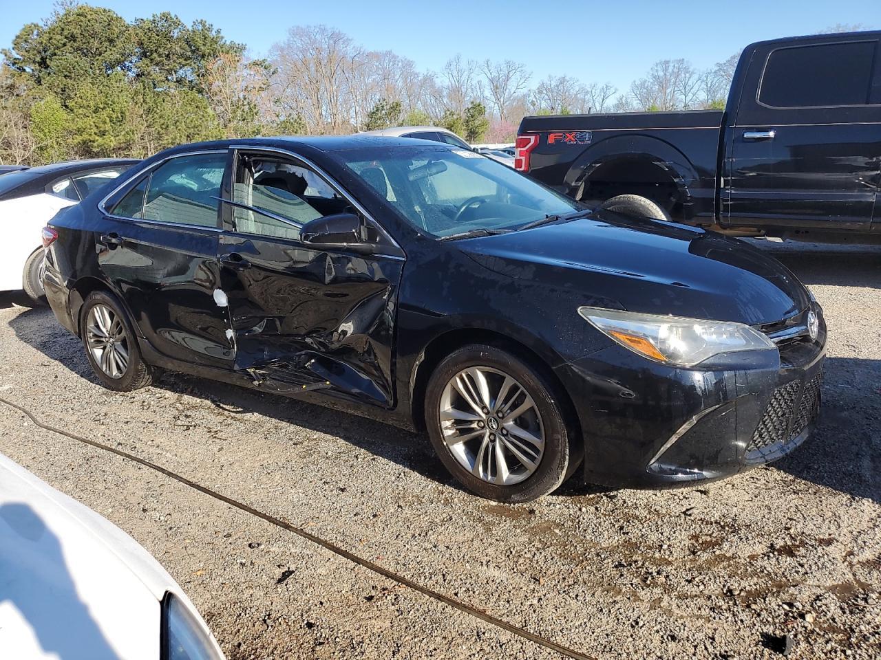 2016 TOYOTA CAMRY LE - Фото 4