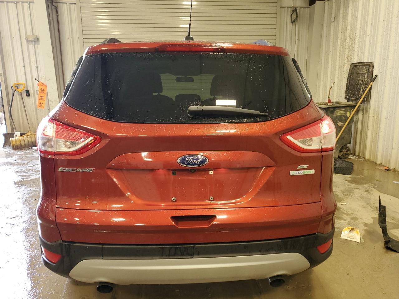 2014 FORD ESCAPE SE - Image 6
