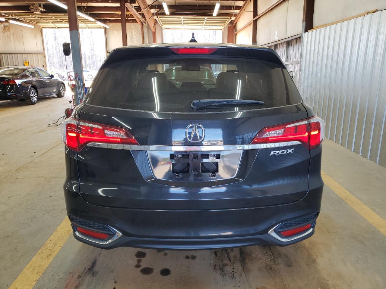 2017 ACURA RDX TECHNO - Image 6