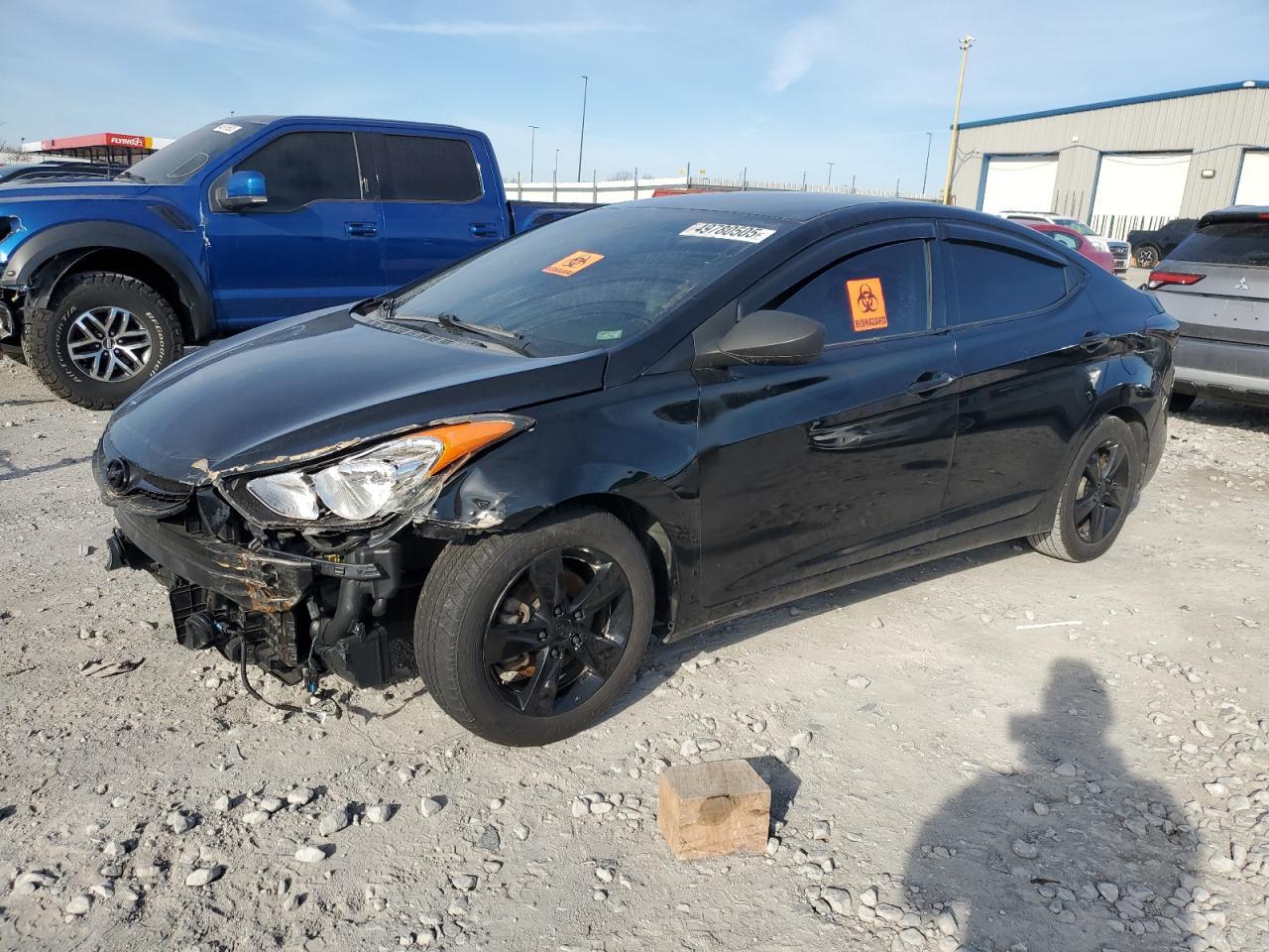 2013 HYUNDAI ELANTRA GL