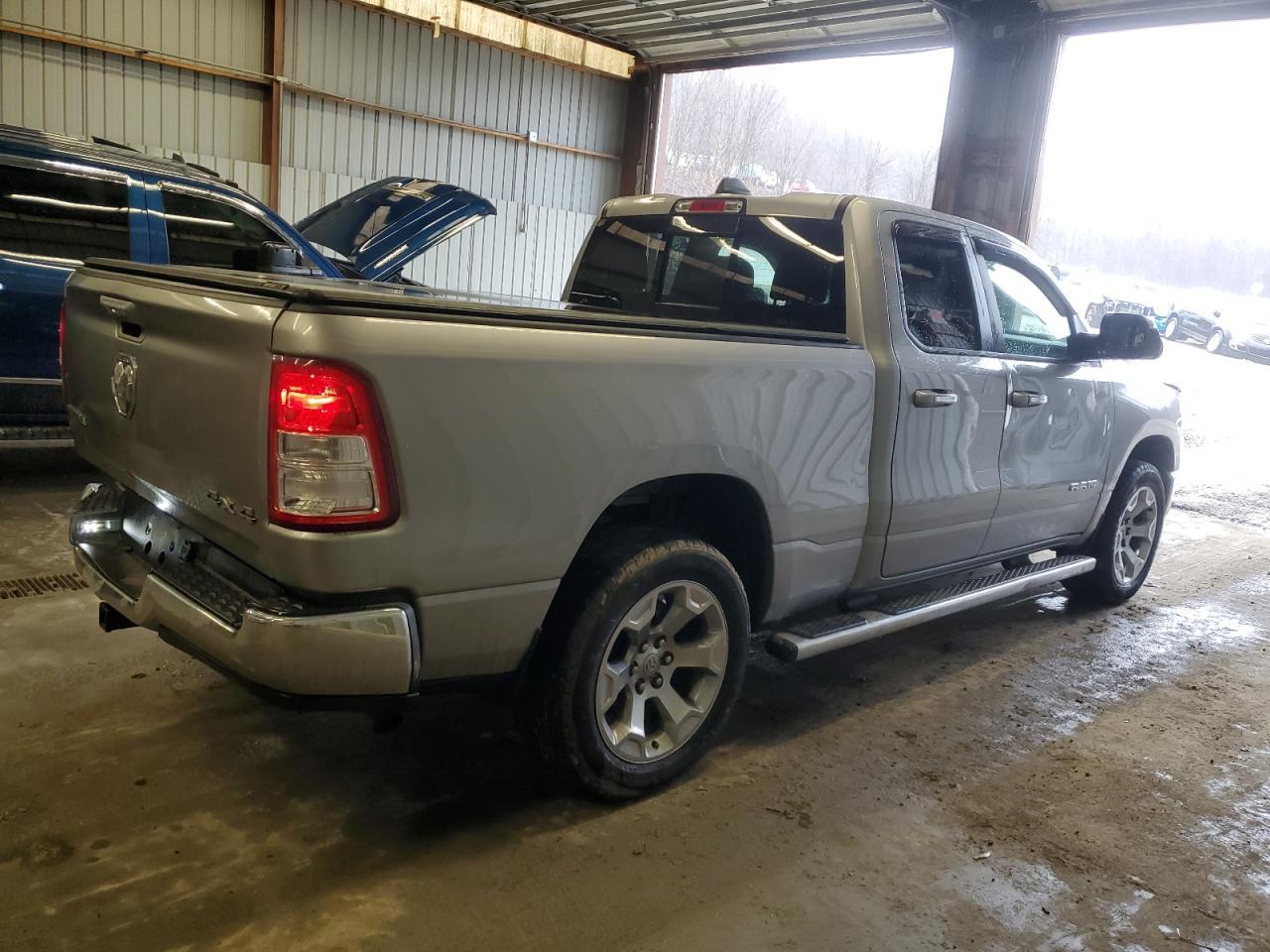 2019 RAM 1500 BIG H - Фото 3