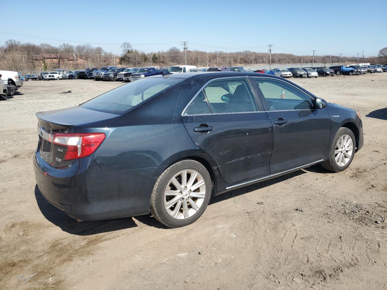 2012 TOYOTA CAMRY HYBR - Фото 3