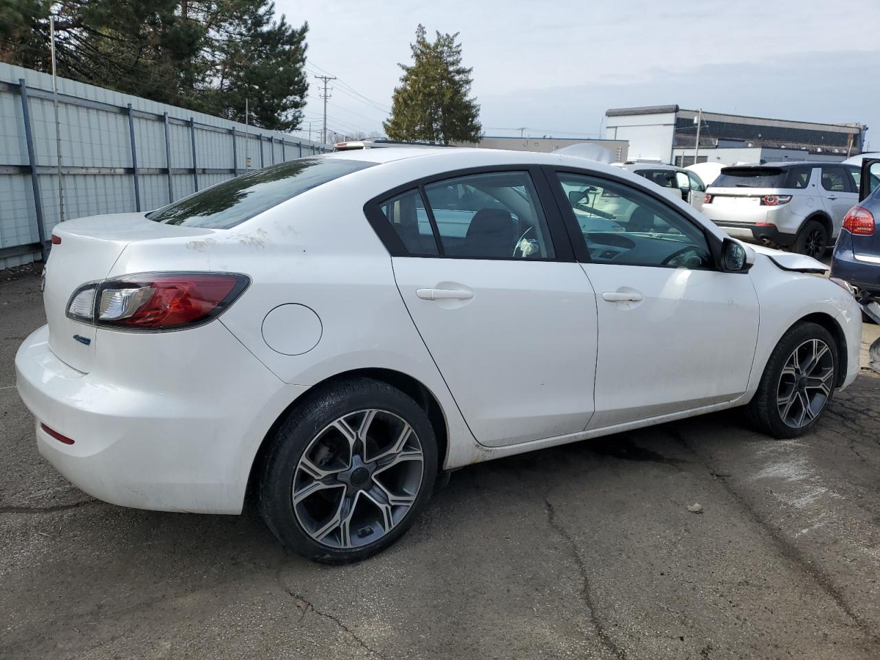 2013 MAZDA 3 I - Фото 3