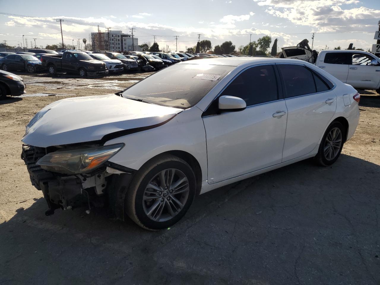2015 TOYOTA CAMRY LE