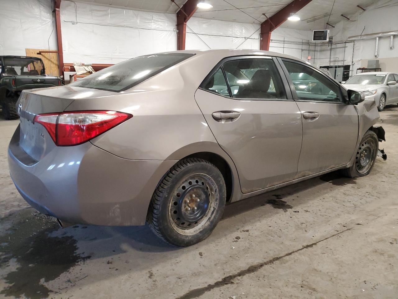 2014 TOYOTA COROLLA L - Фото 3