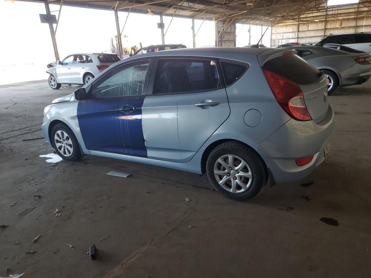 2012 HYUNDAI ACCENT GLS - Фото 2