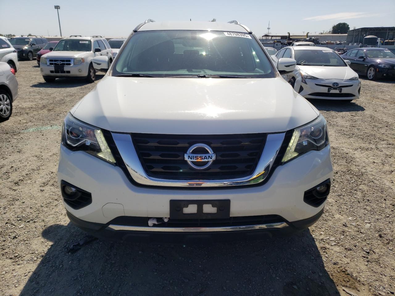 2017 NISSAN PATHFINDER - Image 5
