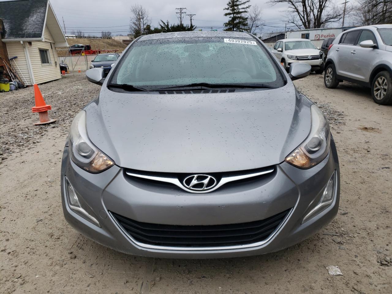 2015 HYUNDAI ELANTRA SE - Image 5