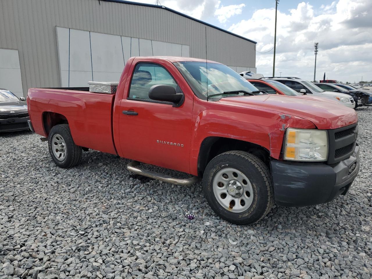 2013 CHEVROLET SILVERADO - Image 4