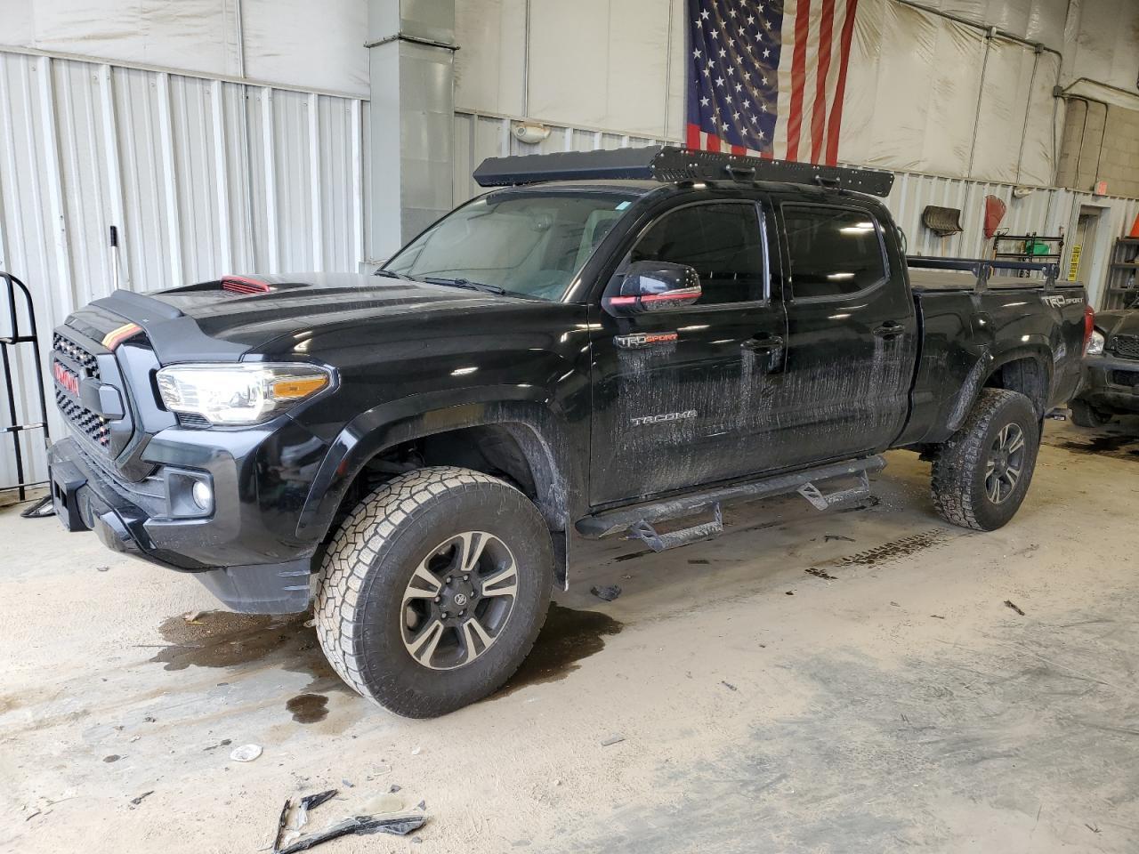 2017 TOYOTA TACOMA DOU