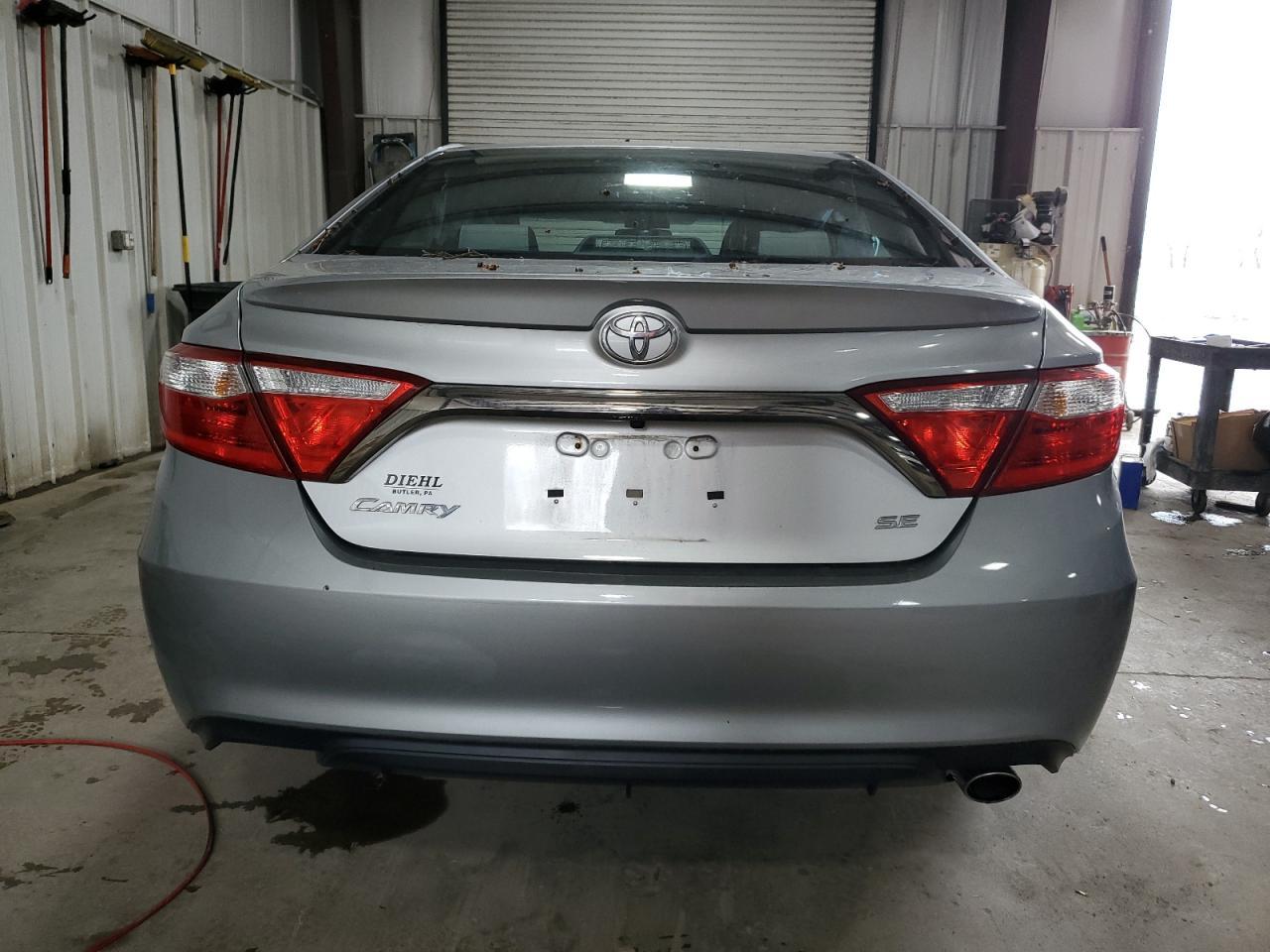 2016 TOYOTA CAMRY LE - Image 6