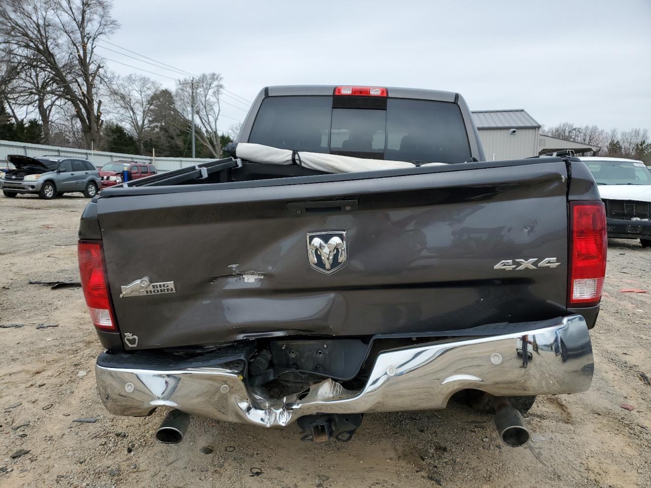 2017 RAM 1500 SLT - Image 6