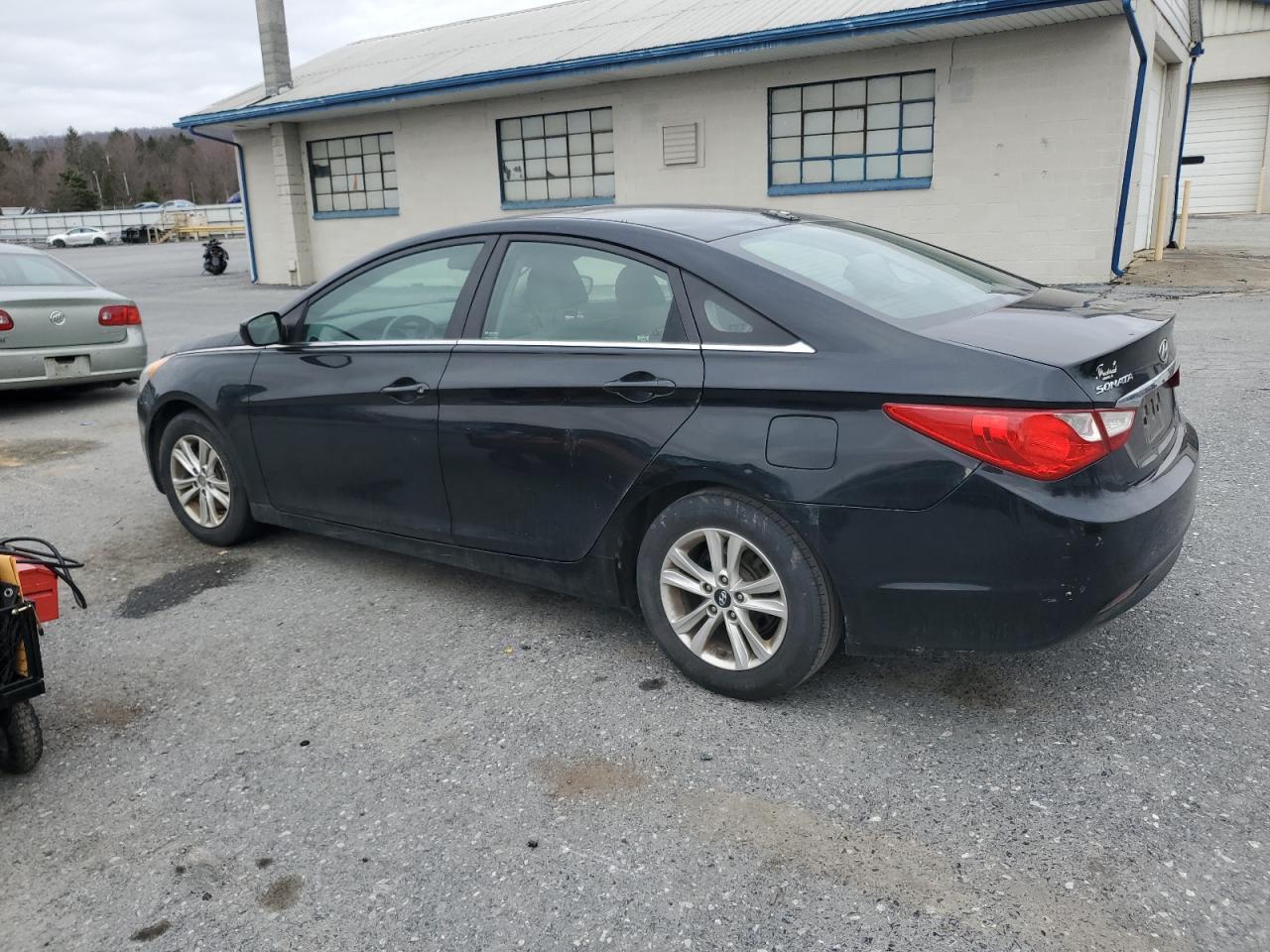 2013 HYUNDAI SONATA GLS - Фото 2
