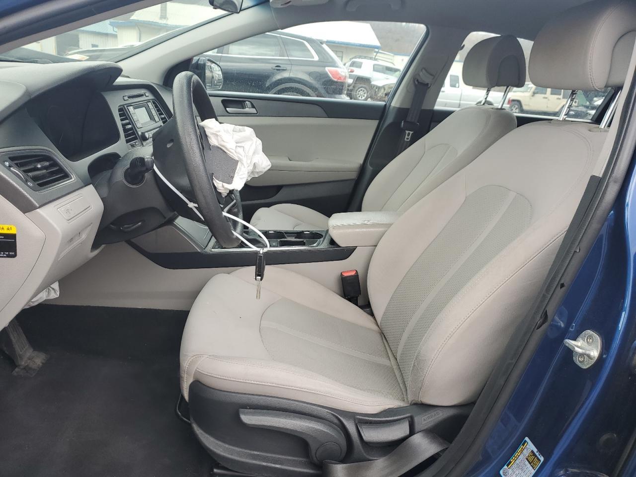 2017 HYUNDAI SONATA SE - Фото 7