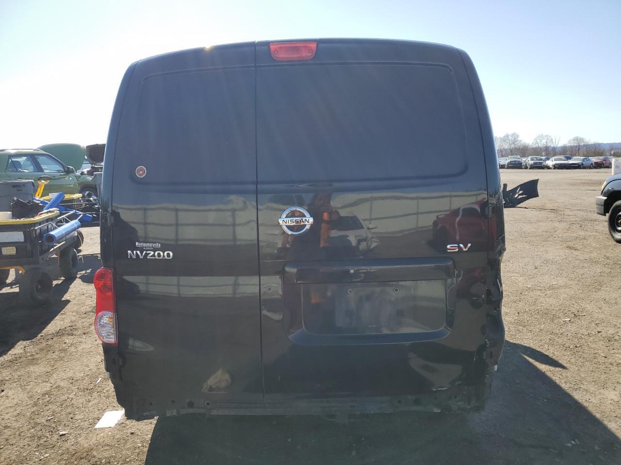 2015 NISSAN NV200 2.5S - Фото 6