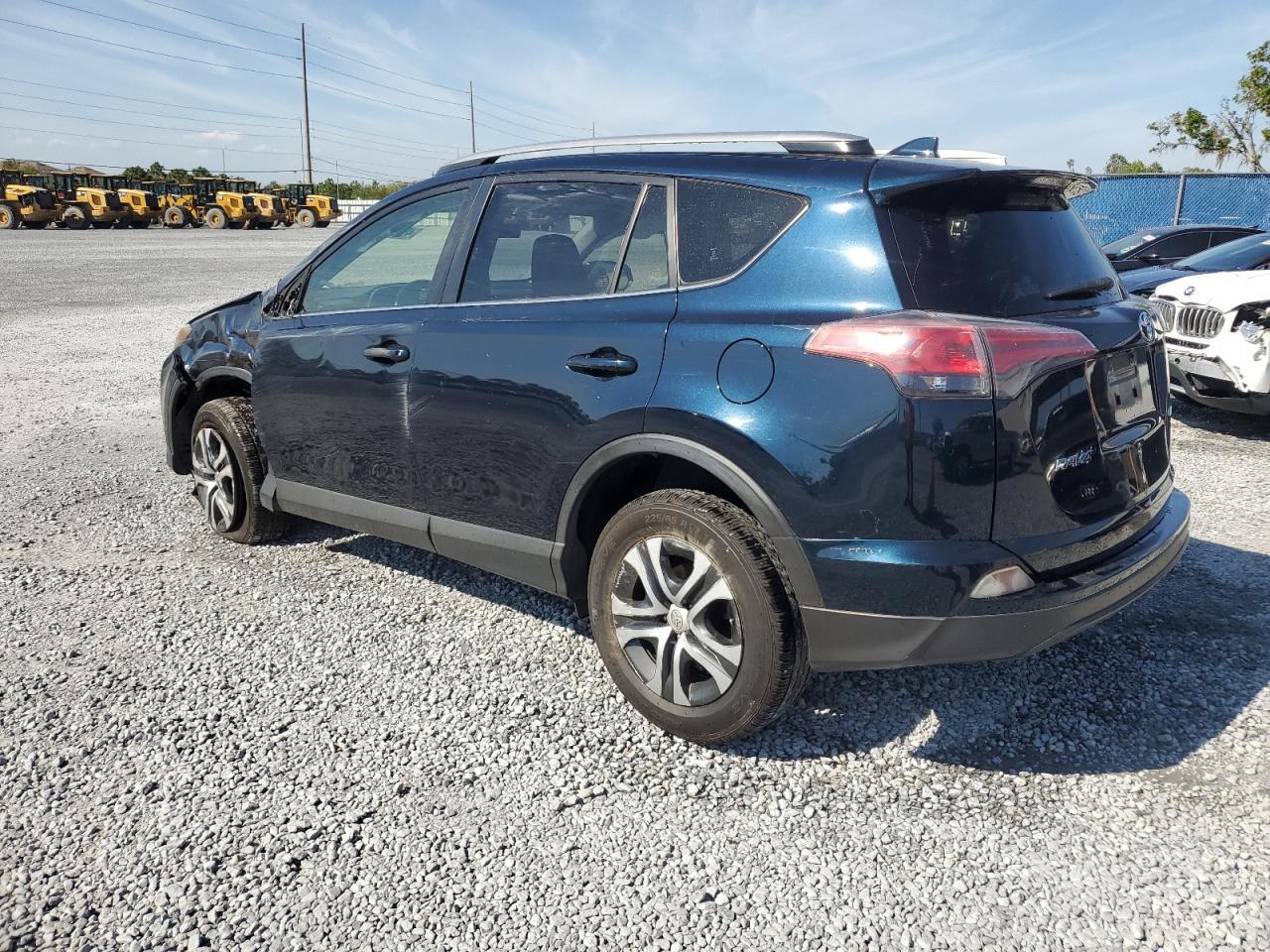 2018 TOYOTA RAV4 LE - Image 2