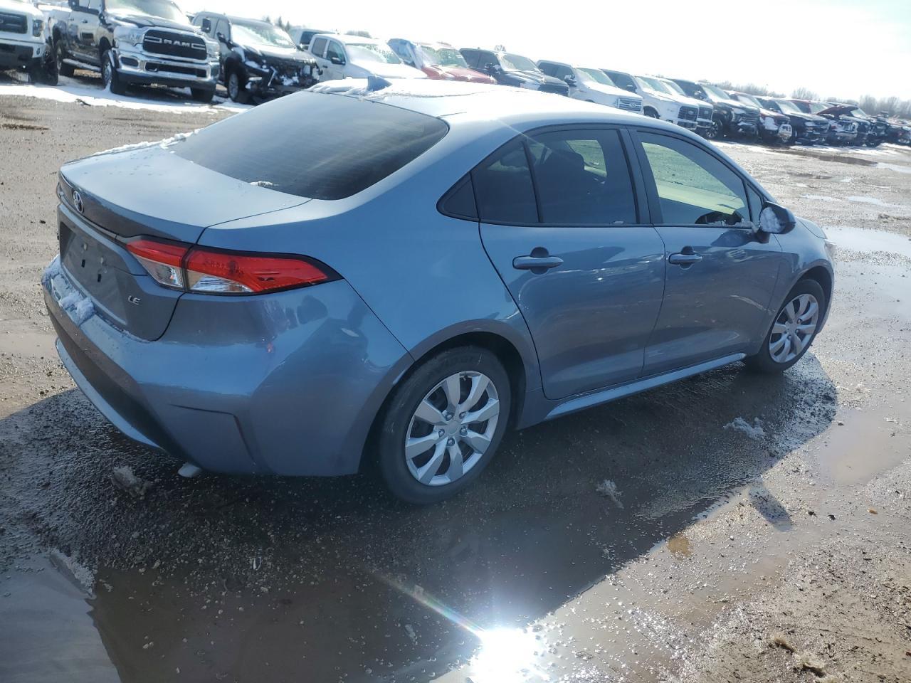 2021 TOYOTA COROLLA LE - Фото 3