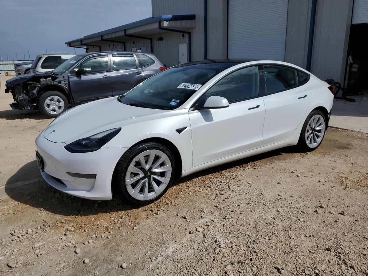 2022 TESLA MODEL 3