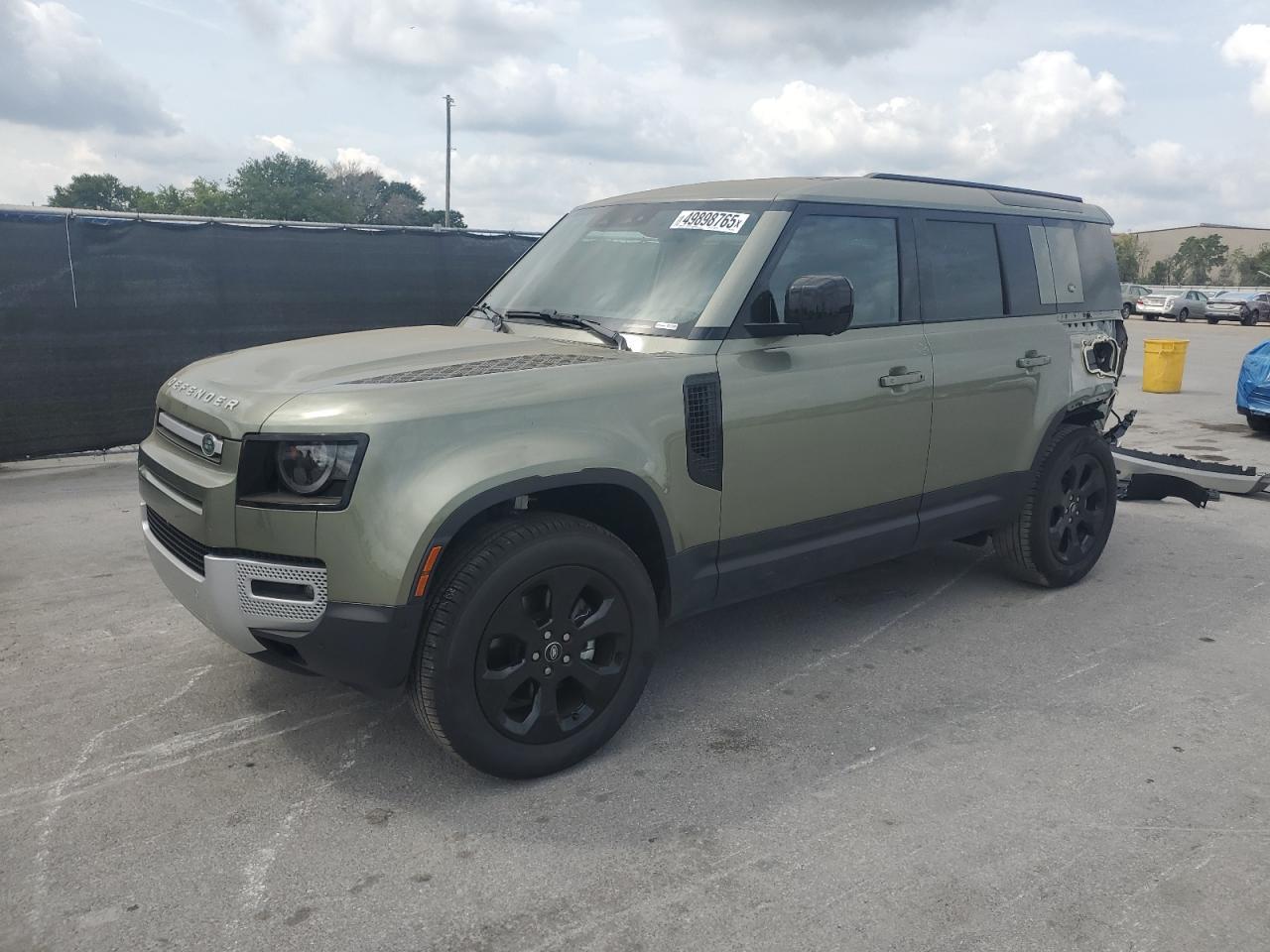 2024 LAND ROVER DEFENDER 1