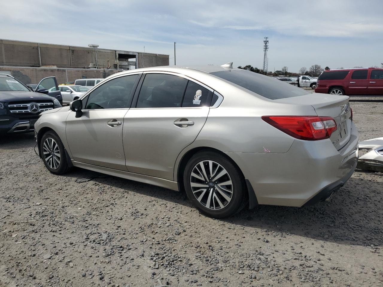 2018 SUBARU LEGACY 2.5 - Image 2