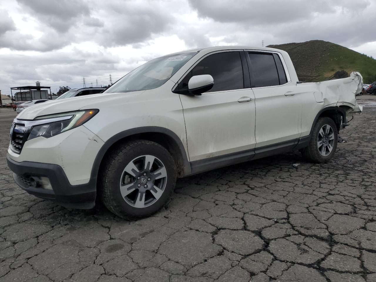 2019 HONDA RIDGELINE