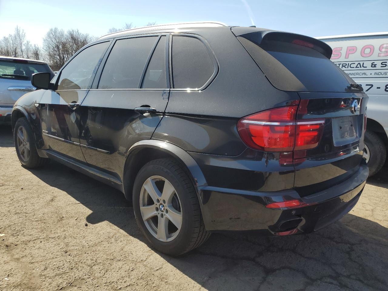2012 BMW X5 XDRIVE3 - Image 2