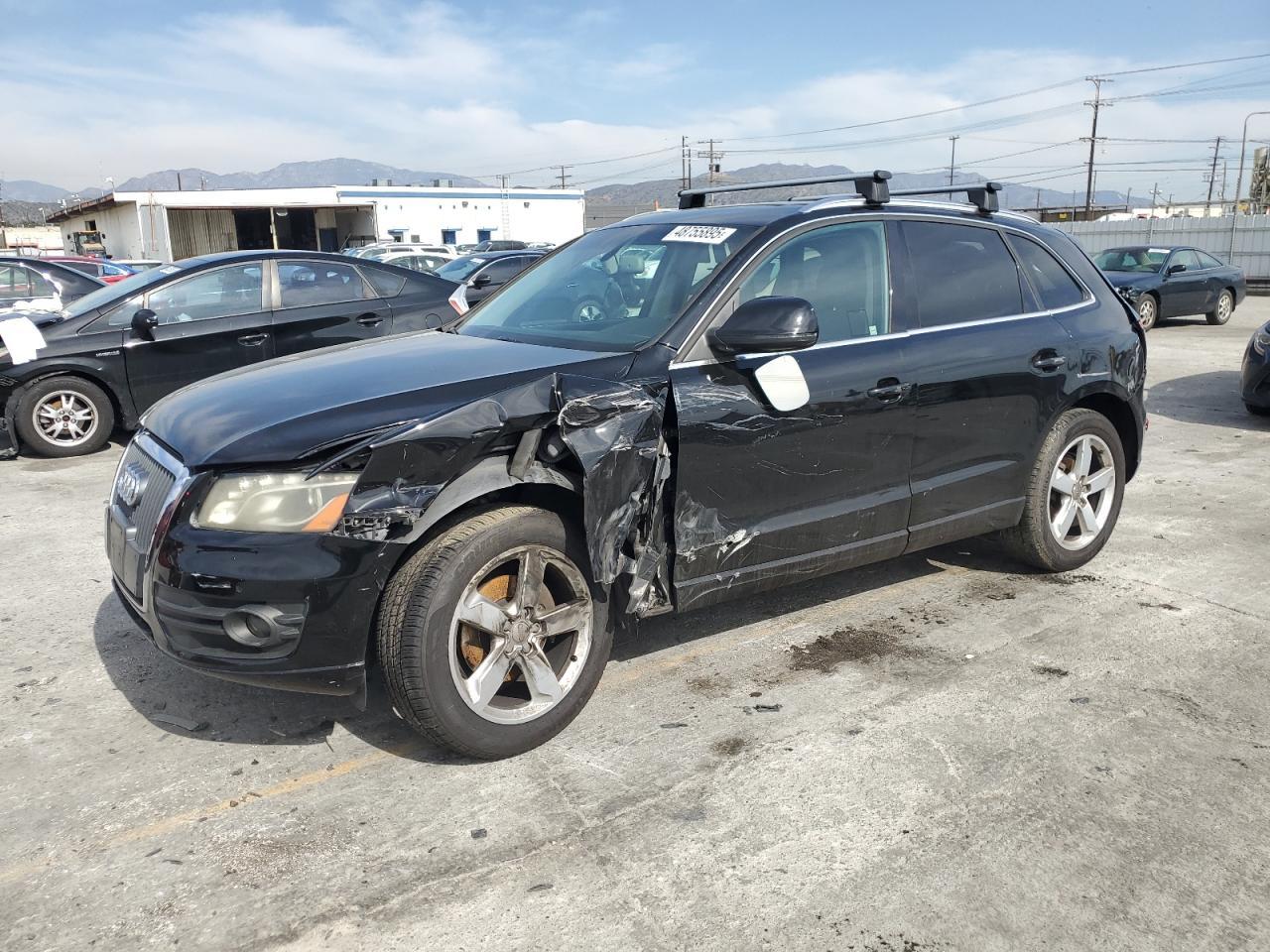 2011 AUDI Q5 PREMIUM