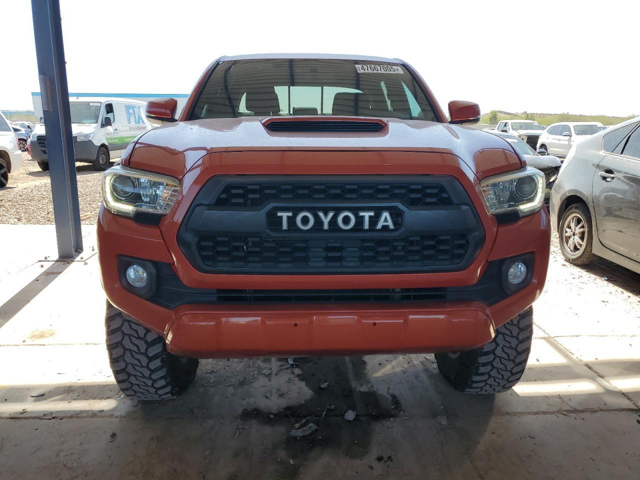 2017 TOYOTA TACOMA DOU - Image 5