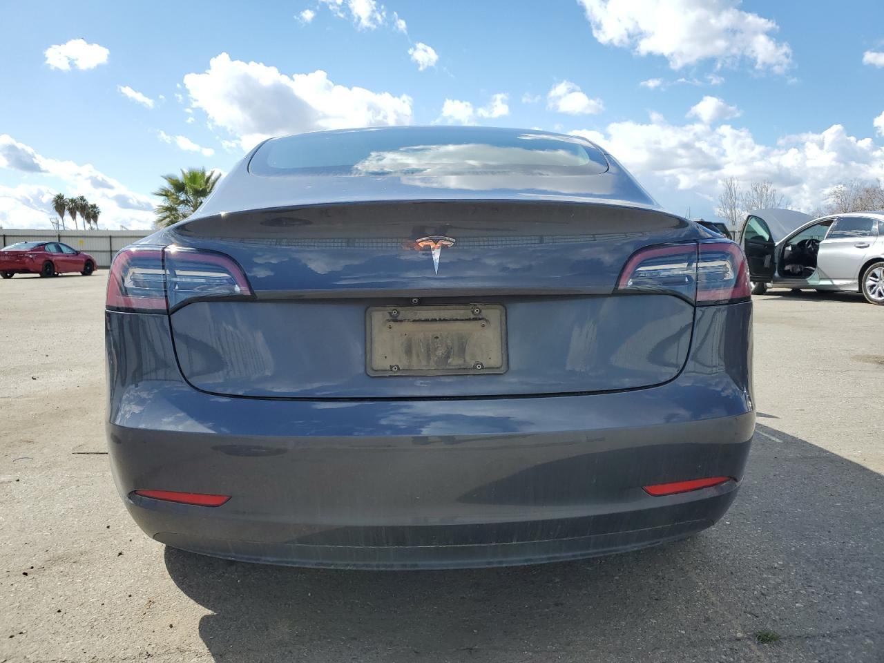 2019 TESLA MODEL 3 - Image 6