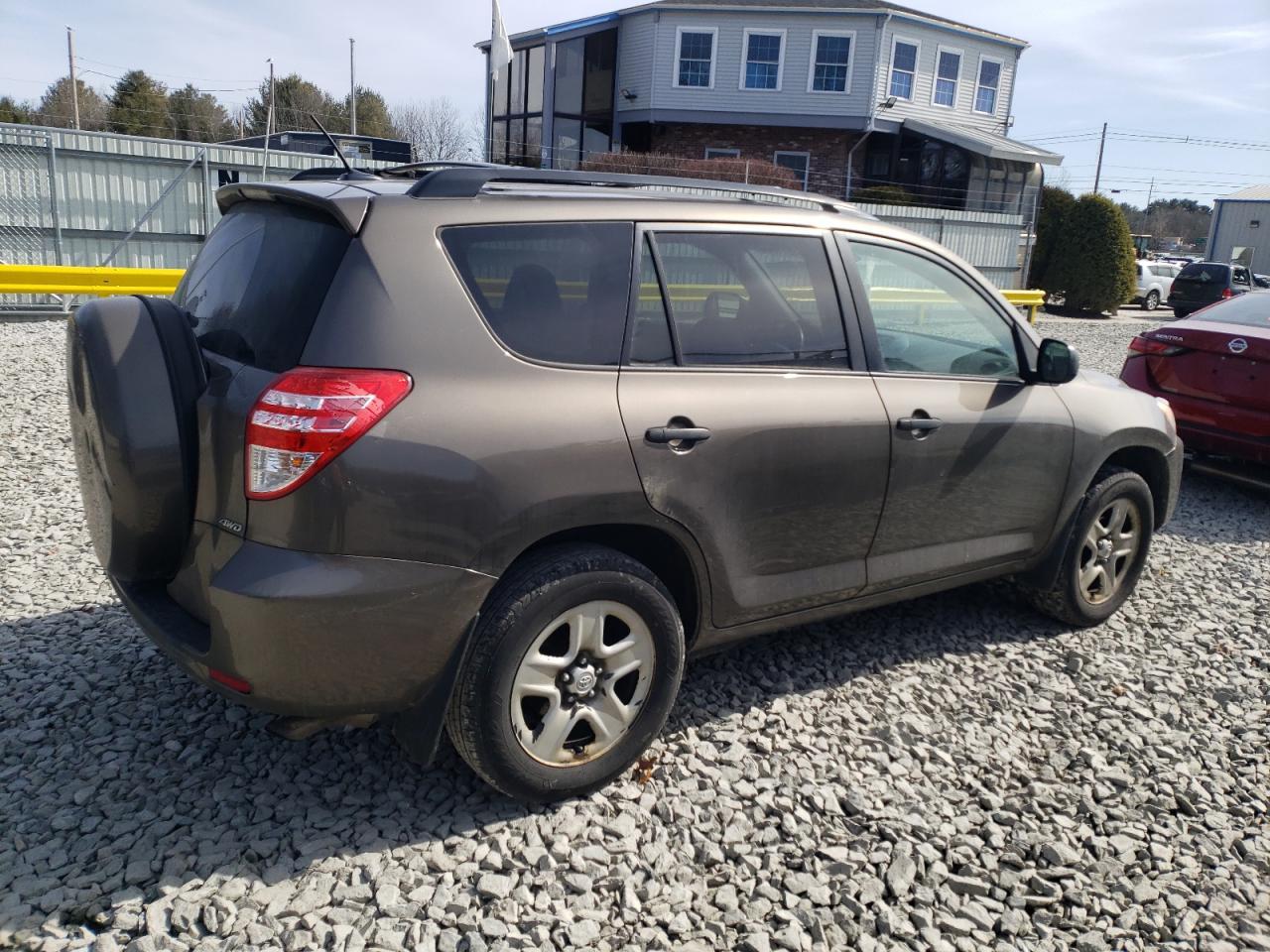 2011 TOYOTA RAV4 - Image 3