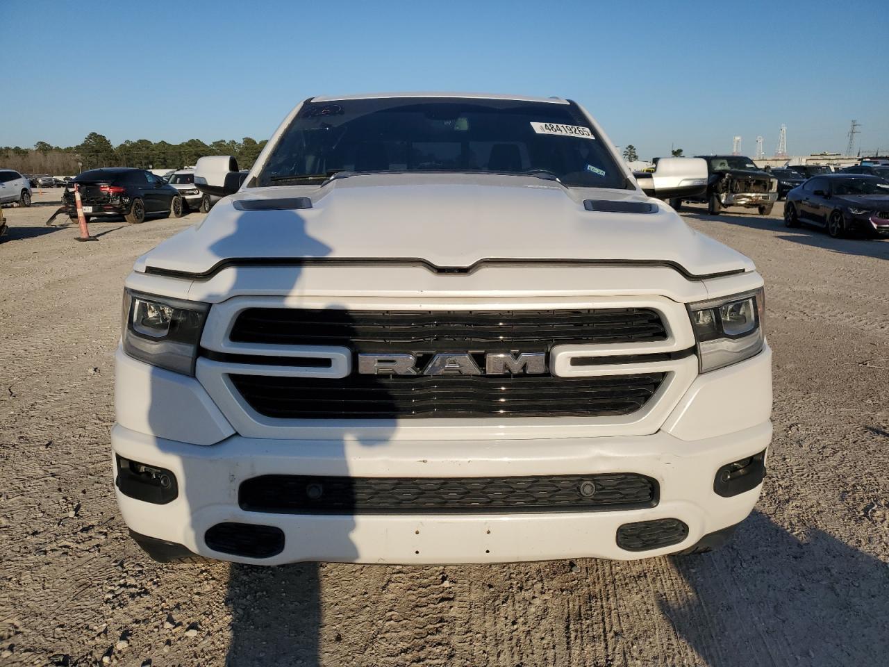 2019 RAM 1500 LARAM - Фото 5