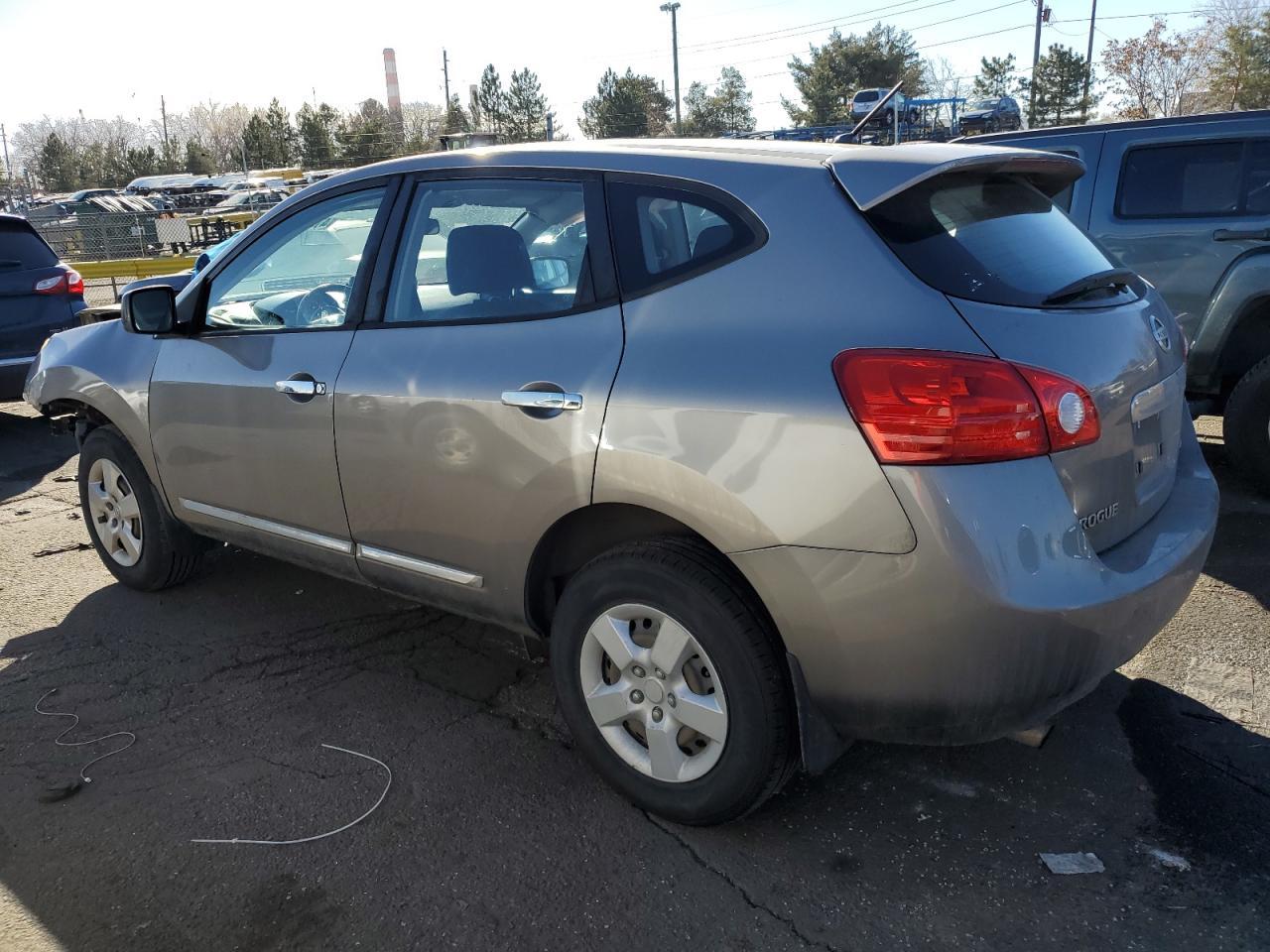2013 NISSAN ROGUE S - Image 2