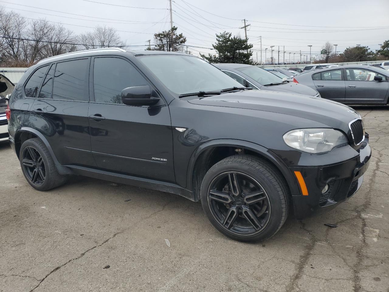 2013 BMW X5 XDRIVE3 - Image 4