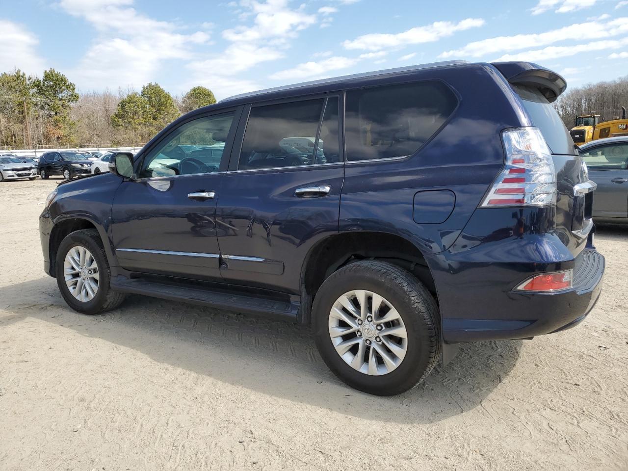 2018 LEXUS GX 460 - Image 2