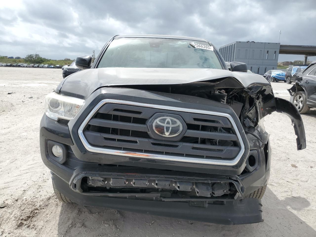 2019 TOYOTA TACOMA DOU - Фото 5