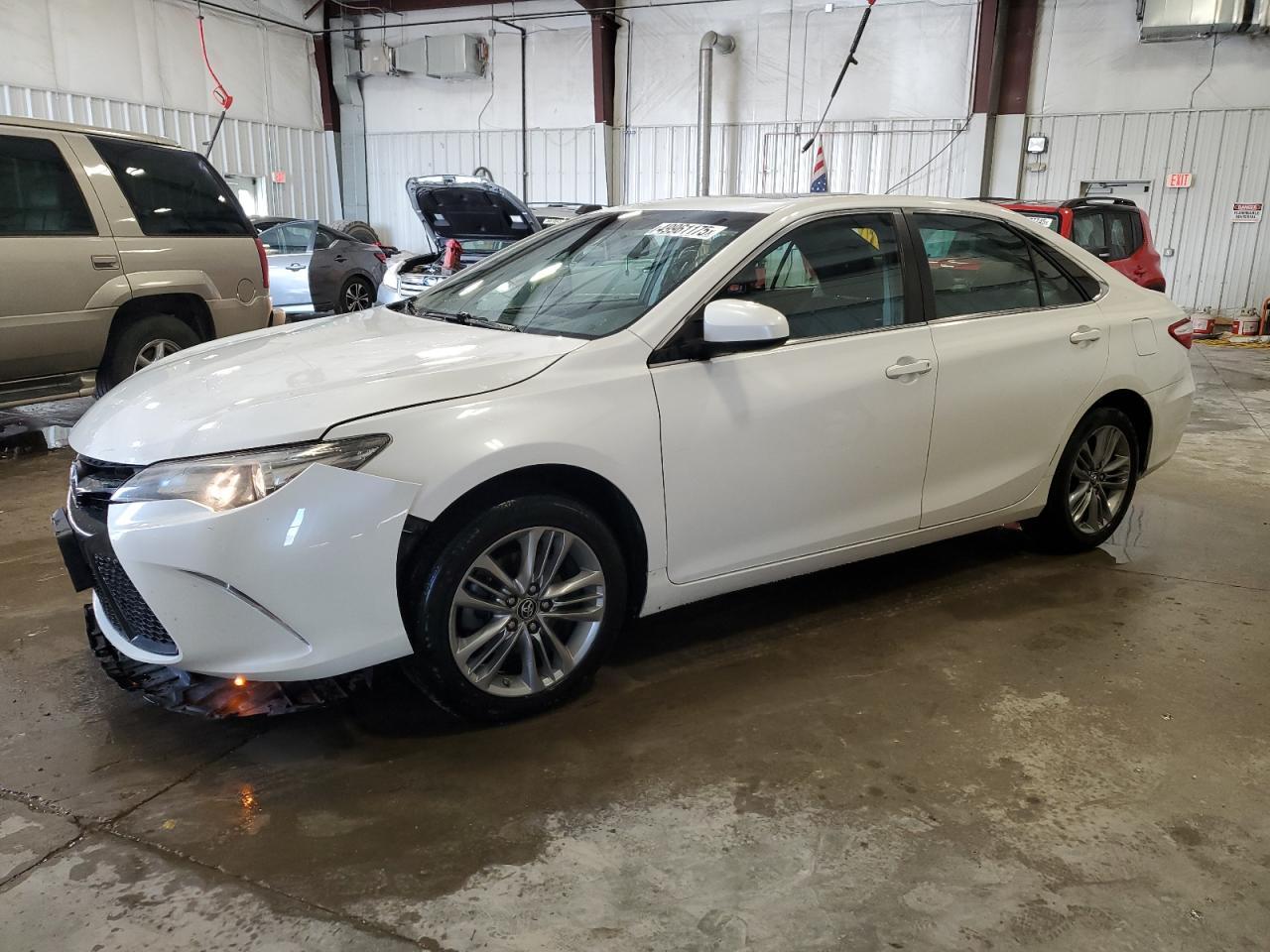 2015 TOYOTA CAMRY LE
