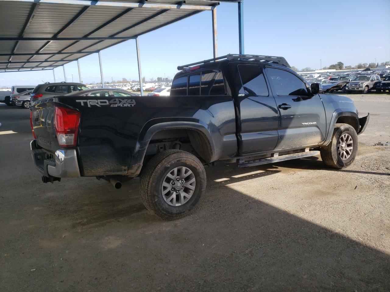 2017 TOYOTA TACOMA ACC - Фото 3
