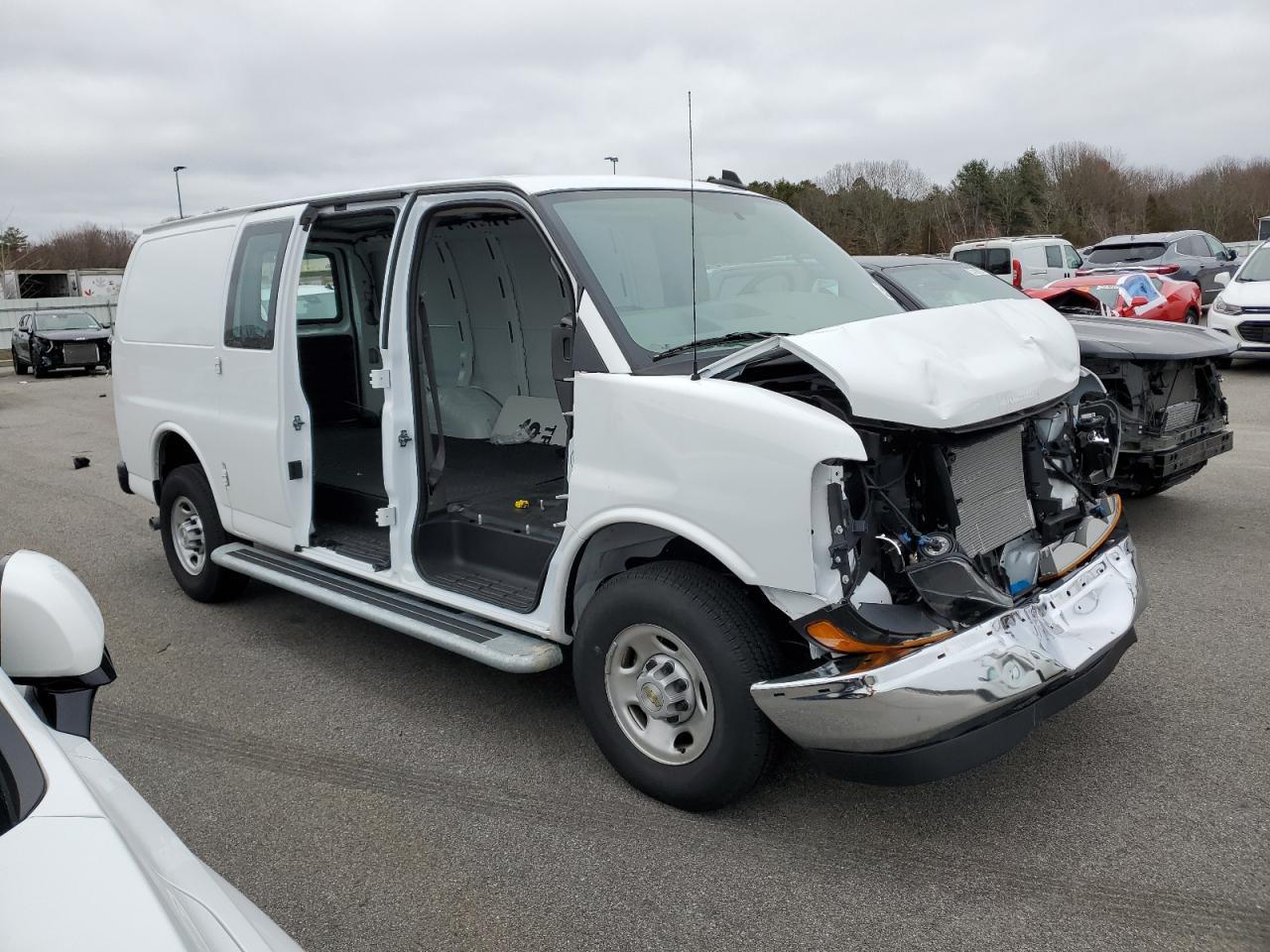 2024 CHEVROLET EXPRESS G2 - Image 4