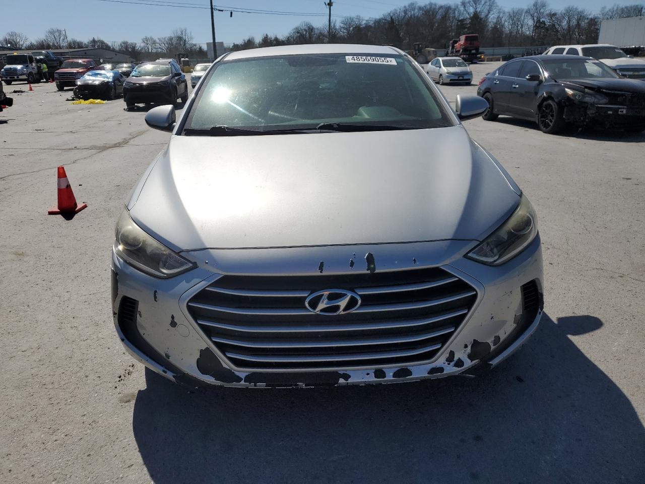 2017 HYUNDAI ELANTRA SE - Фото 5