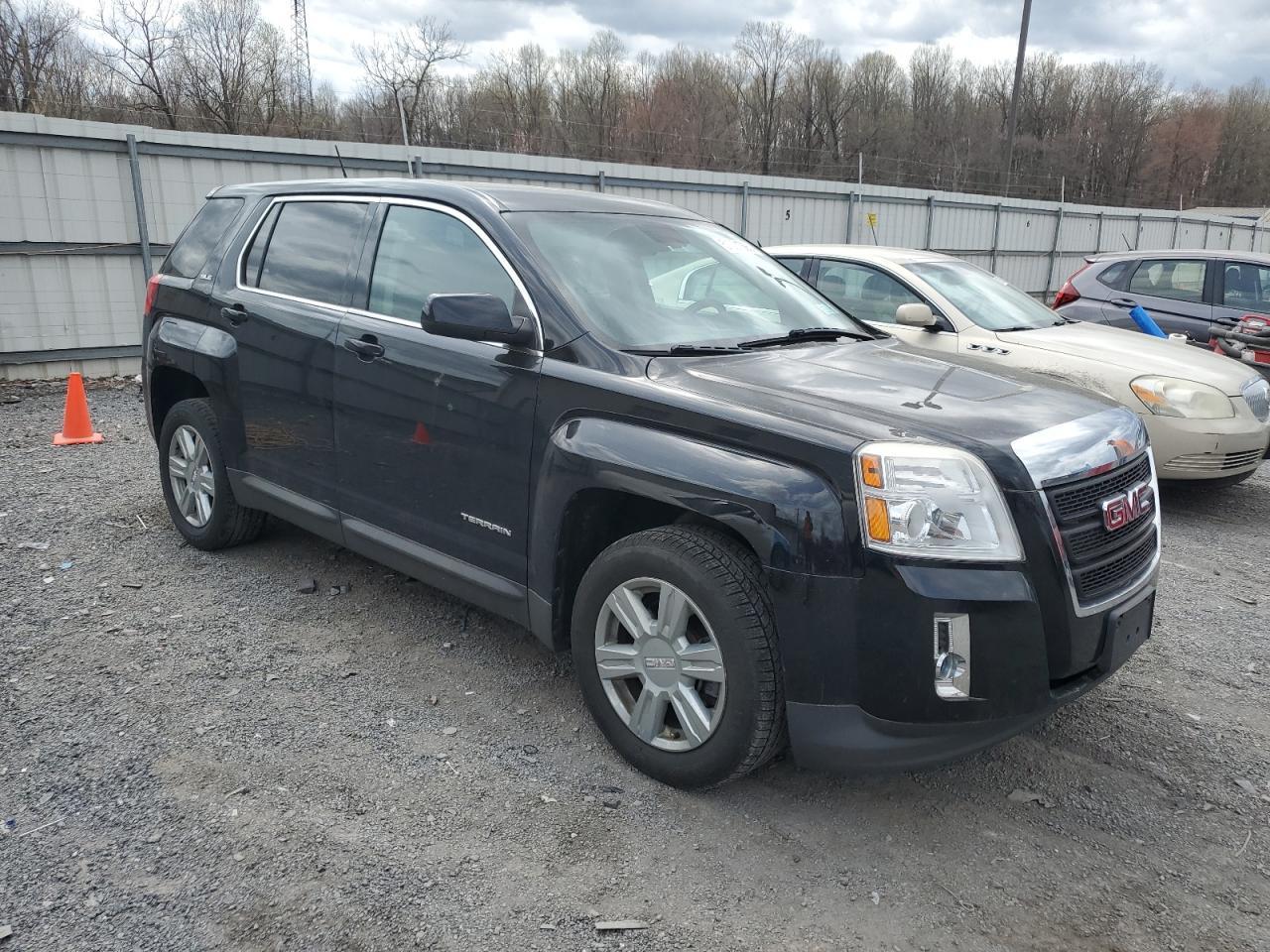 2014 GMC TERRAIN SL - Image 4