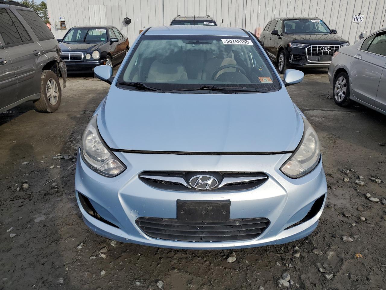 2012 HYUNDAI ACCENT GLS - Image 5