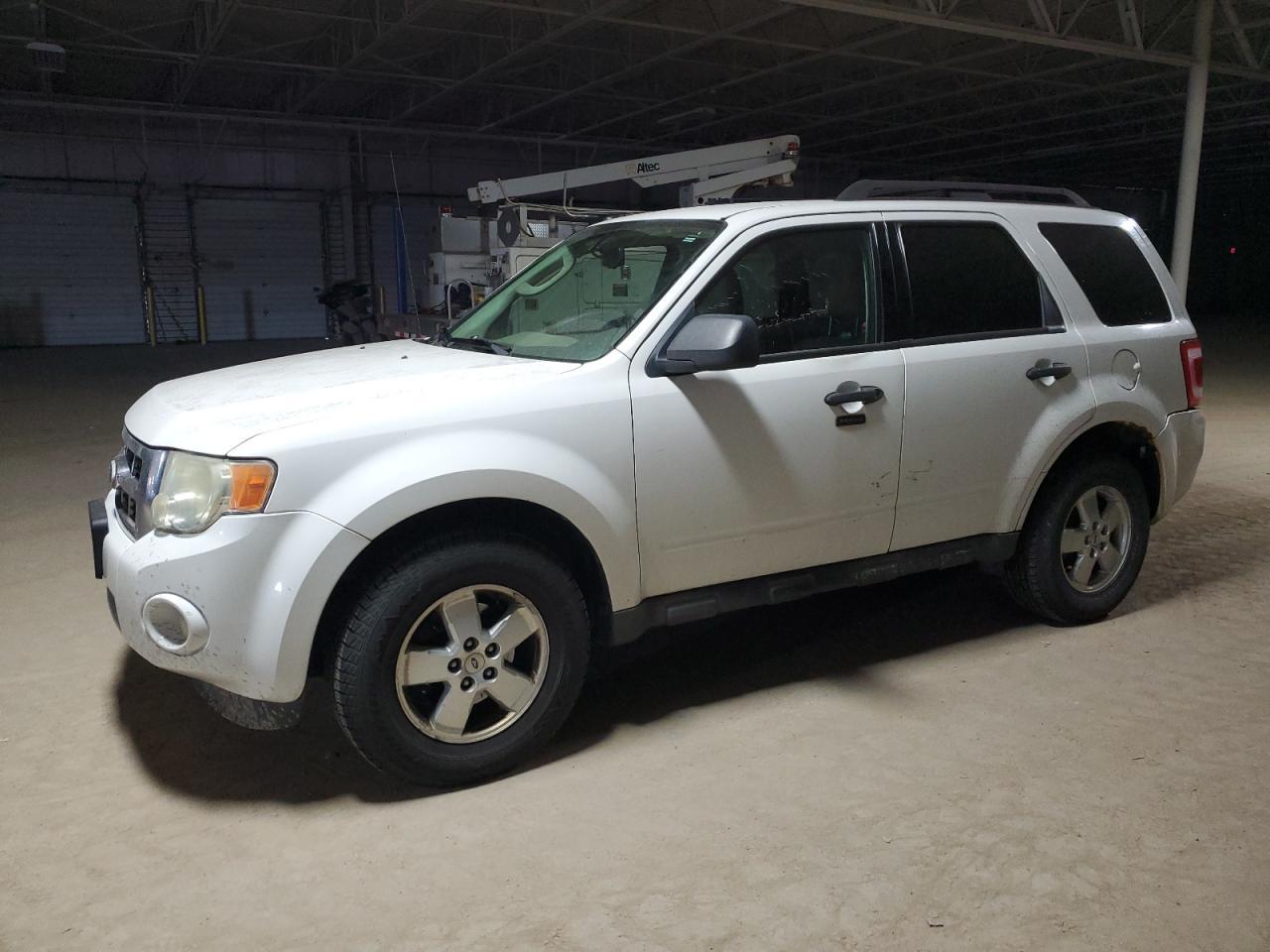 2010 FORD ESCAPE XLT