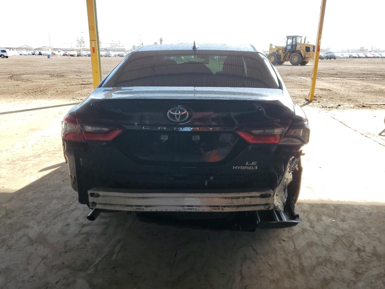 2024 TOYOTA CAMRY LE - Фото 6