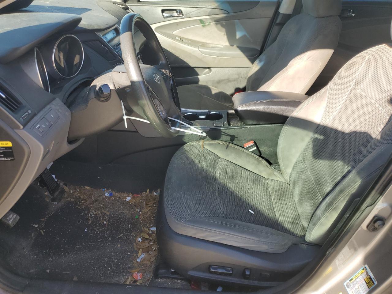 2013 HYUNDAI SONATA GLS - Image 7