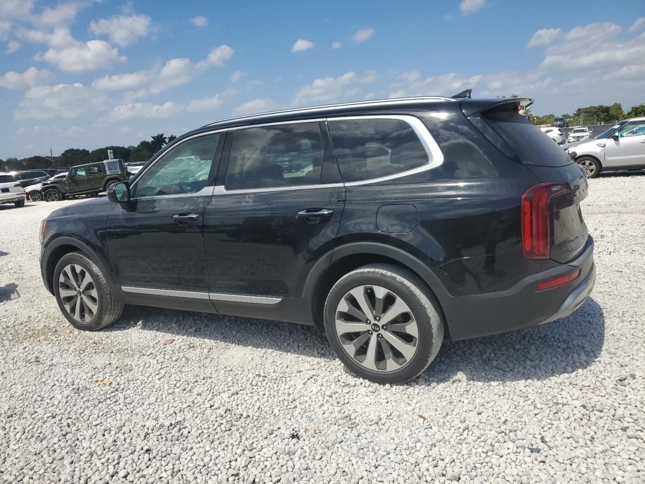 2020 KIA TELLURIDE - Image 2