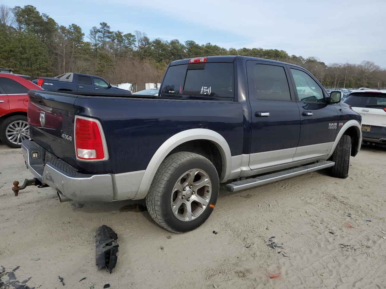 2014 RAM 1500 LARAM - Фото 3