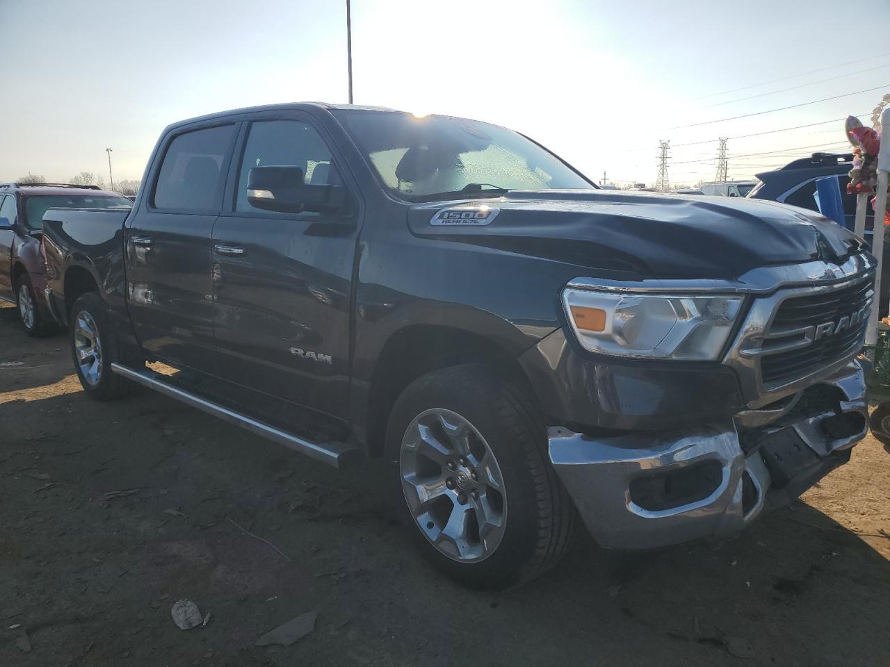2019 RAM 1500 BIG H - Image 4