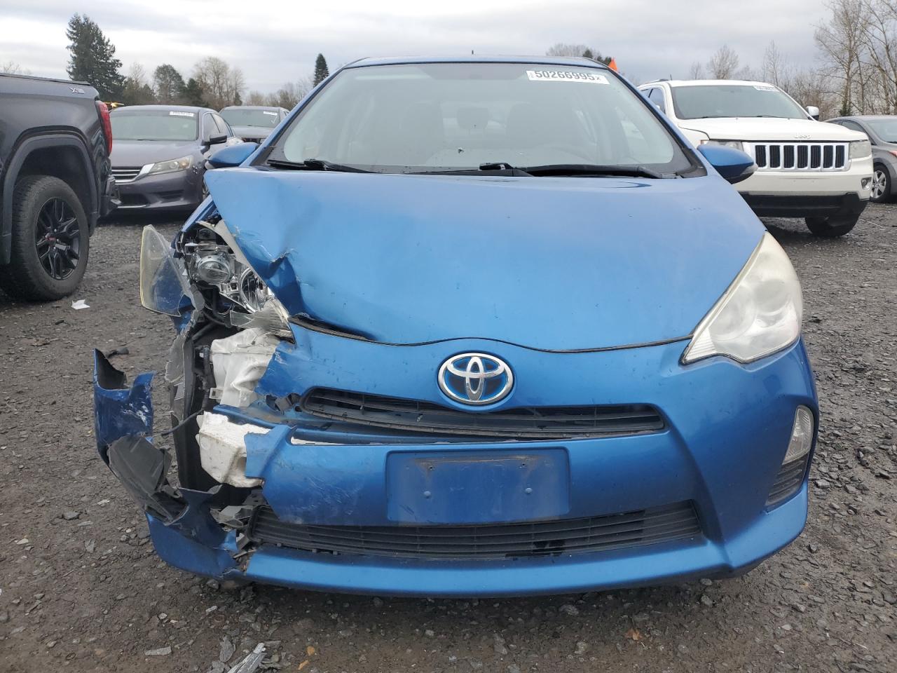 2013 TOYOTA PRIUS C - Фото 5