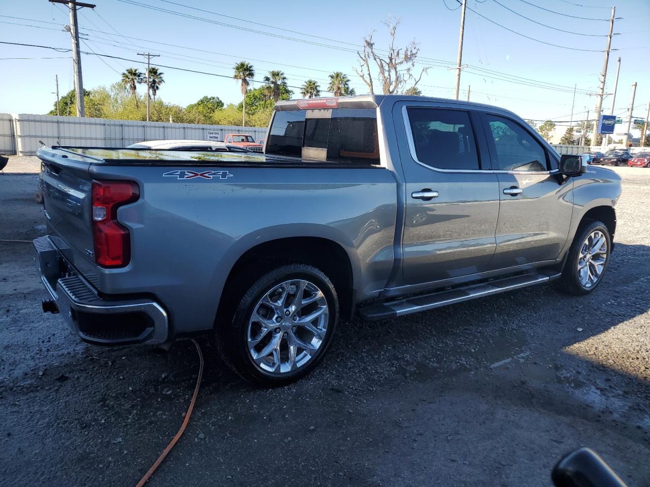 2019 CHEVROLET SILVERADO - Image 3
