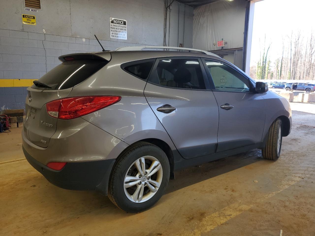 2012 HYUNDAI TUCSON GLS - Image 3